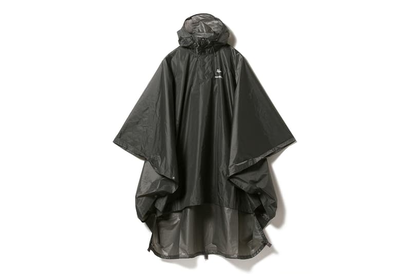 Pilgrim Surf + Supply x Mont-Bell 便攜式斗篷雨衣