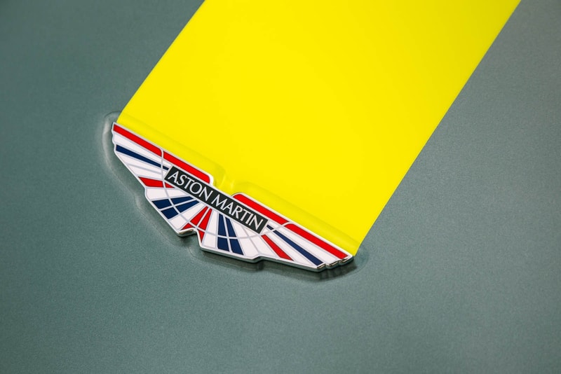 Aston Martin 發佈 Vantage AMR 高性能跑車
