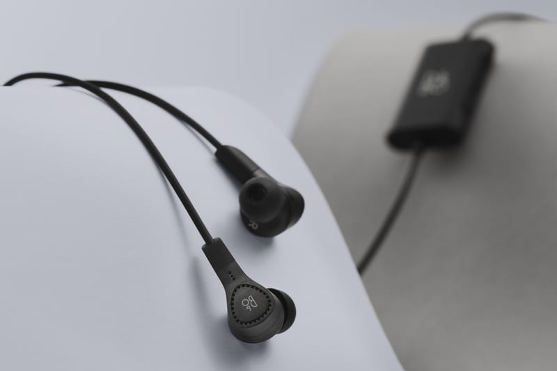 B&O PLAY 推出全新 Beoplay E4 入耳式耳機