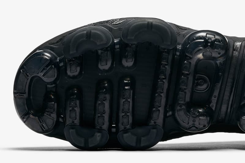 Nike Air VaporMax 全新「Triple Black」配色官方圖片釋出