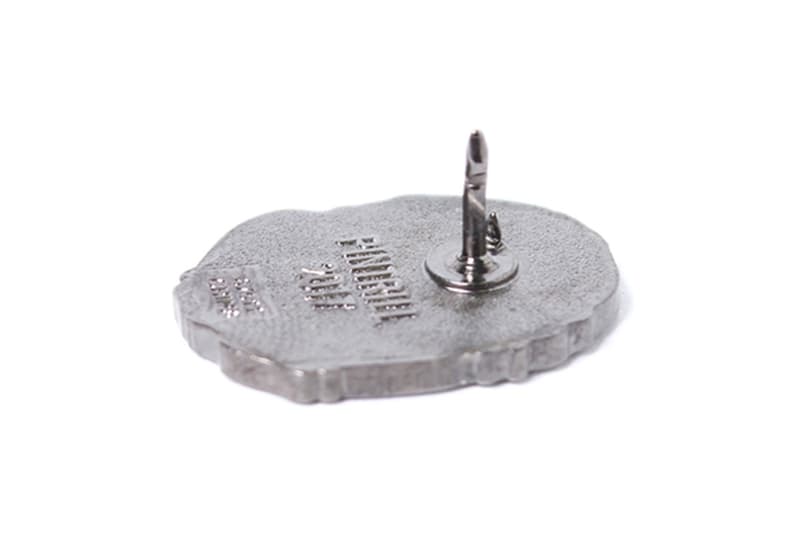 BAPE x Pintrill 猿顏襟針