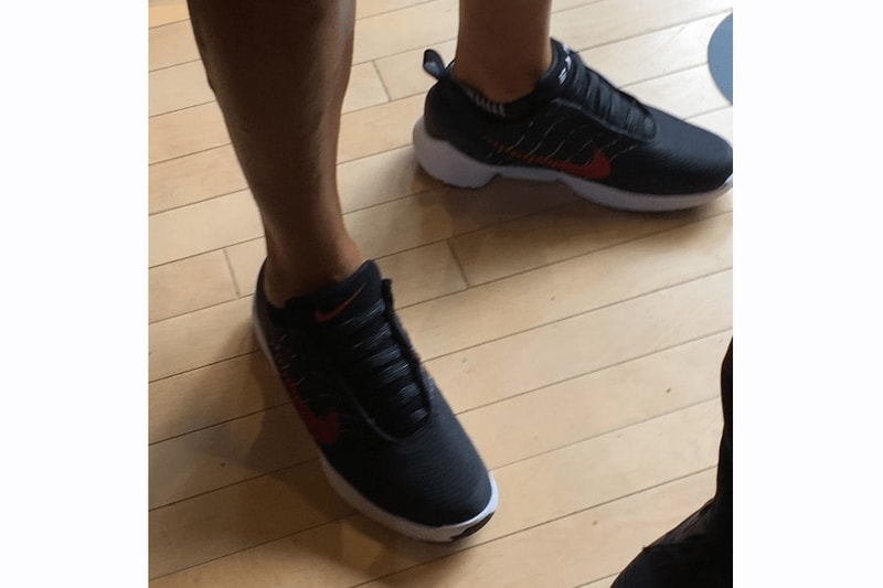 Cristiano Ronaldo 於中國行期間上腳 Nike HyperAdapt 1.0 全新配色設計