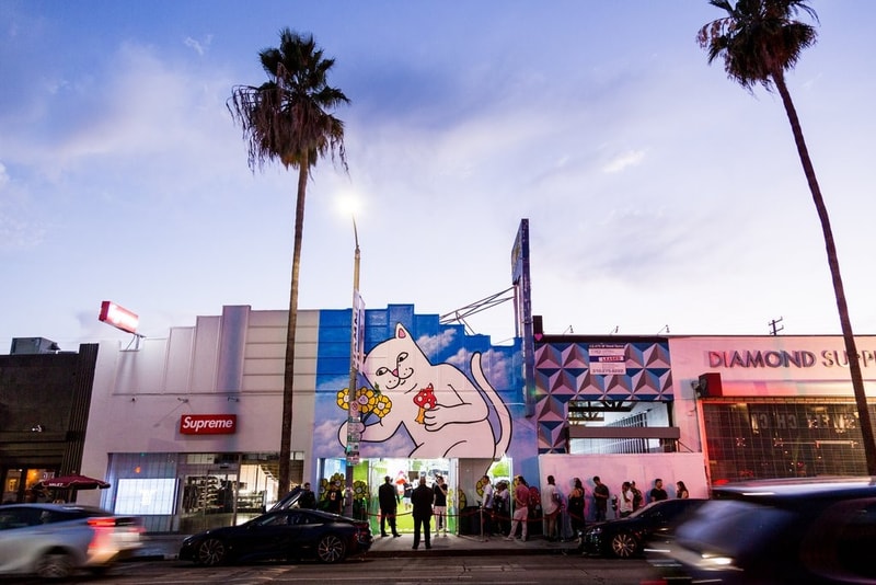 RIPNDIP 再度於洛杉磯 Supreme 店旁開設 Pop-Up Store