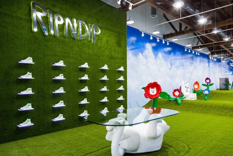 RIPNDIP 再度於洛杉磯 Supreme 店旁開設 Pop-Up Store