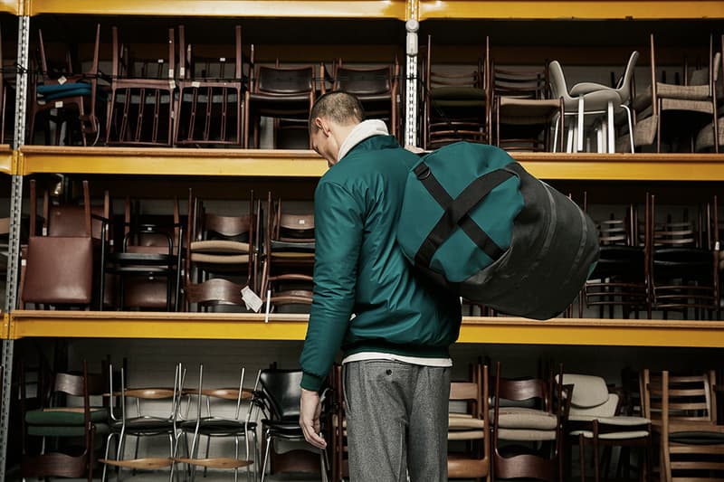 RAINS 2017 秋冬新作展示當代街頭時尚