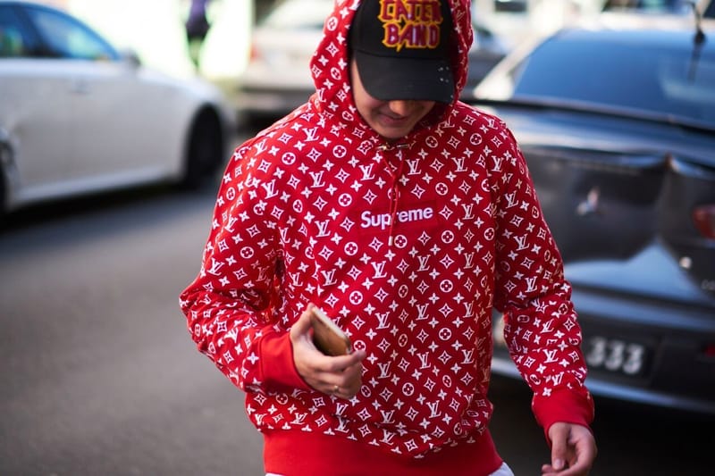 Supreme x Louis Vuitton 聯名 Box Logo 連帽衫最高已炒至 $25,000 美元
