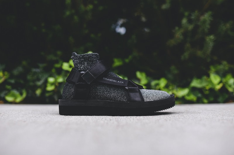 BRANDBLACK Tabi Sandal