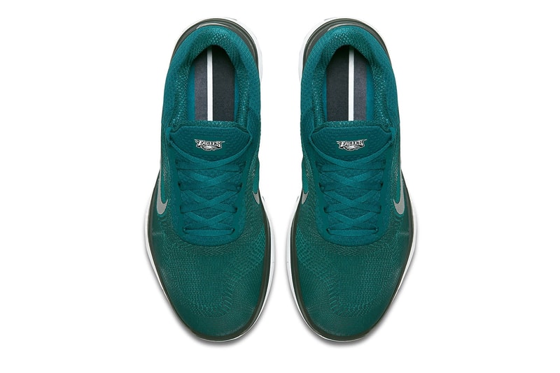 Nike Free Trainer V7 NFL Pack