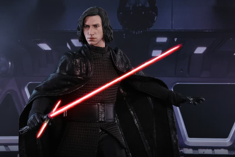 Hot Toys 最新《星球大戰: 最後的絕地武士》Kylo Ren 1:6 比例珍藏人偶登場