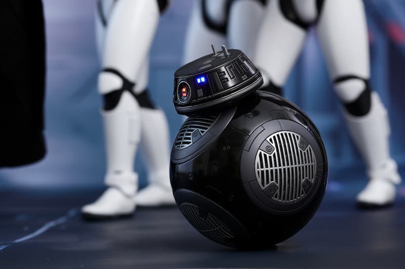 Hot Toys 最新《星球大戰: 最後的絕地武士》BB-9E 及 BB-8 1:6 比例珍藏套裝登場