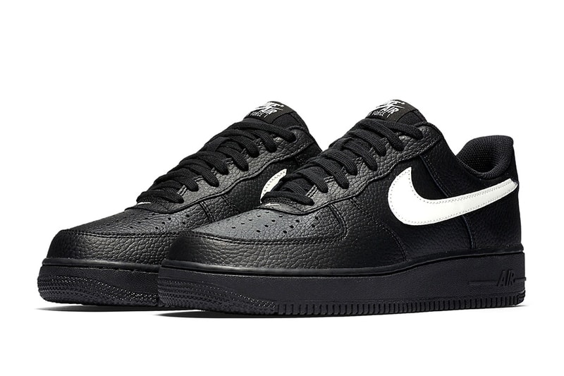 Nike Air Force 1 Low Black Leather Pack