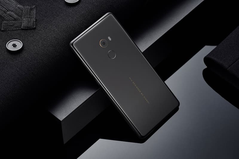 小米正式發佈「全面屏 2.0」旗艦手機 MIX 2