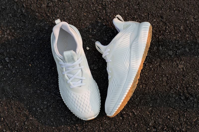 adidas 推出全新鞋款 AlphaBOUNCE Undye