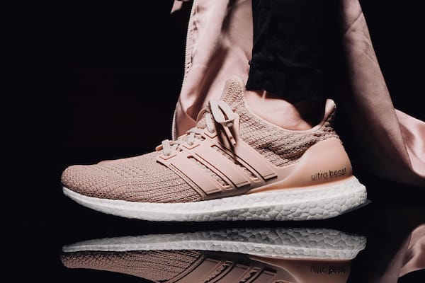 搶先預覽 adidas UltraBOOST 4.0 全新「Rose Cloud」配色