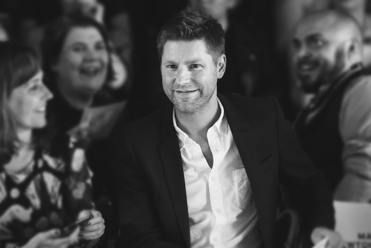 Christopher Bailey 將於 2018 年離開 Burberry