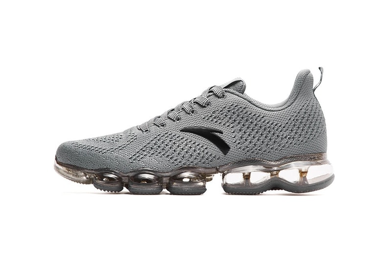 安踏挪用 Nike Air VaporMax 氣墊大底推出全新跑鞋設計