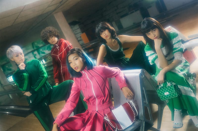 Valentino 擁抱運動風，請來日模 Lala Takahashi 出席 VLTN 早春限定展覽及拍攝短片