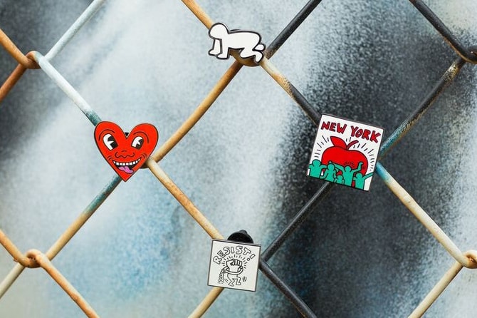 UNIQLO 攜手 PINTRILL 打造 Keith Haring 及 Jean Michel Basquiat 主題胸針