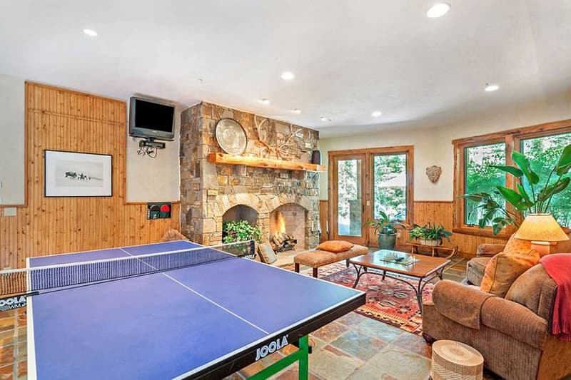 走進 Ariana Grande 最滿意的 Airbnb