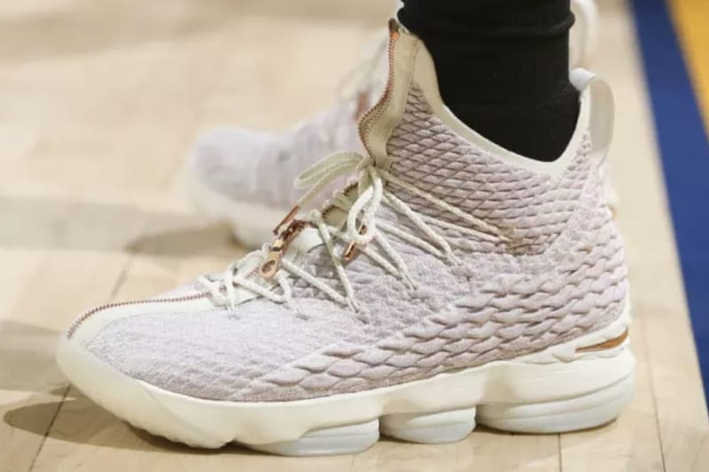 KITH x Nike LeBron Performance 15「玫瑰金」配色率先亮相