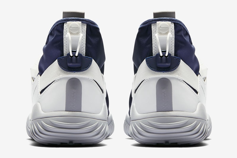 Nike KMTR SE 全新配色設計「Obsidian」