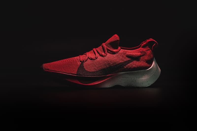 Nike Zoom Vapor Street Flyknit 全新「University Red」配色即將上架