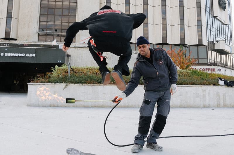 Off-White™ x KM20 聯名「Temporary」系列