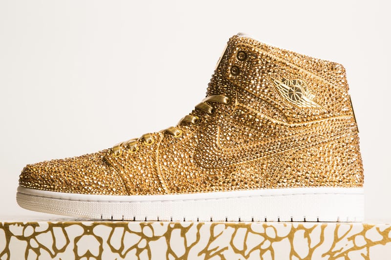 價值 $6,500 美元的客製版水晶 Air Jordan 1