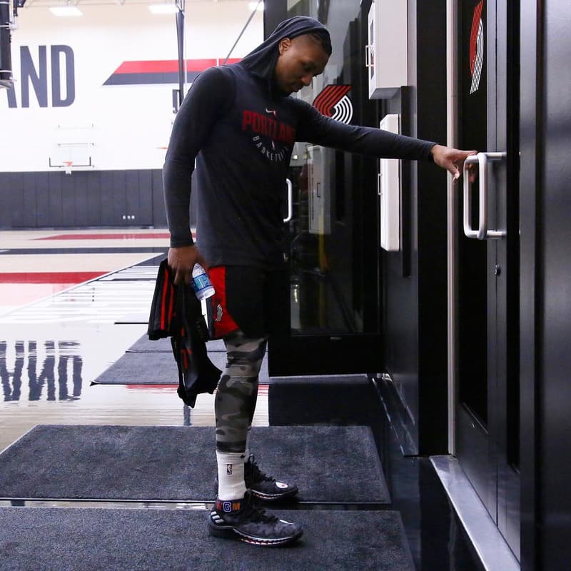 Damian Lillard 率先上腳 BAPE x adidas Dame 4 聯名設計