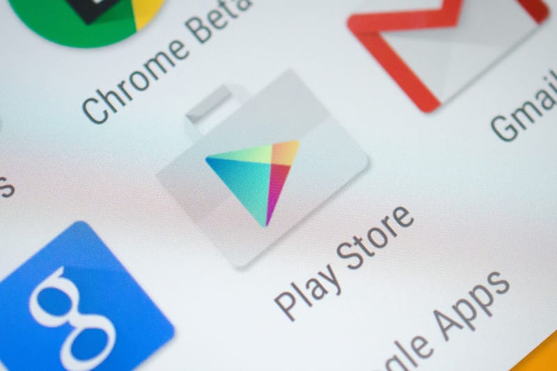 Google Play Store 遭惡意代碼引發漏洞令軟件出現色情廣告