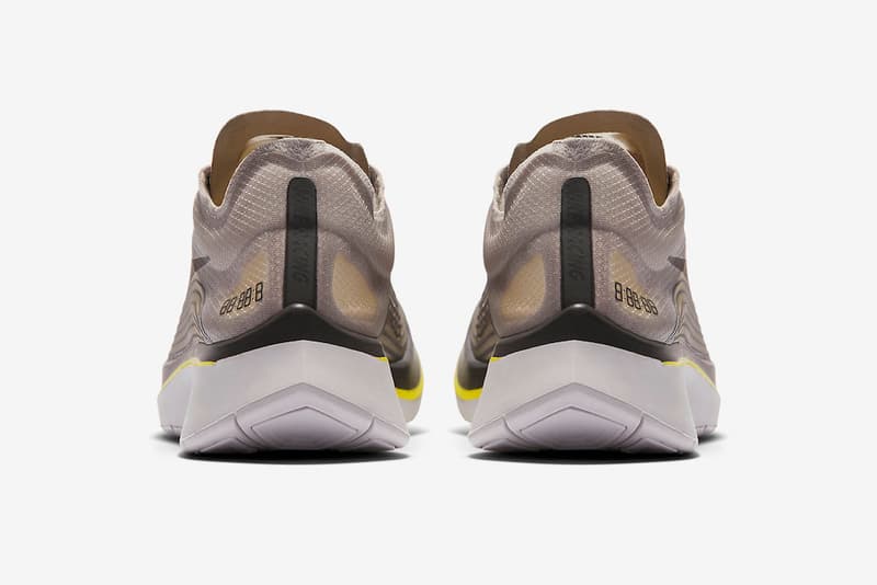 Nike Zoom Fly 全新配色設計「Sepia Stone」
