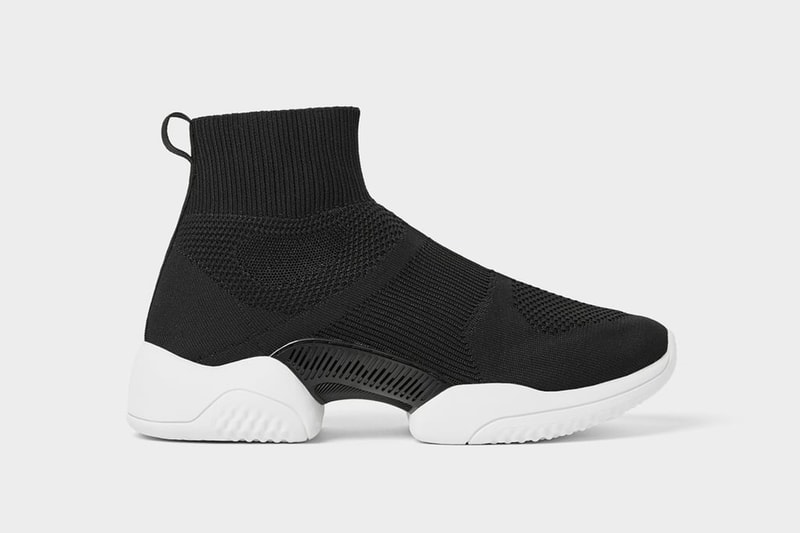 ZARA 最新鞋款再度「致敬」Balenciaga 與 Rick Owens？！