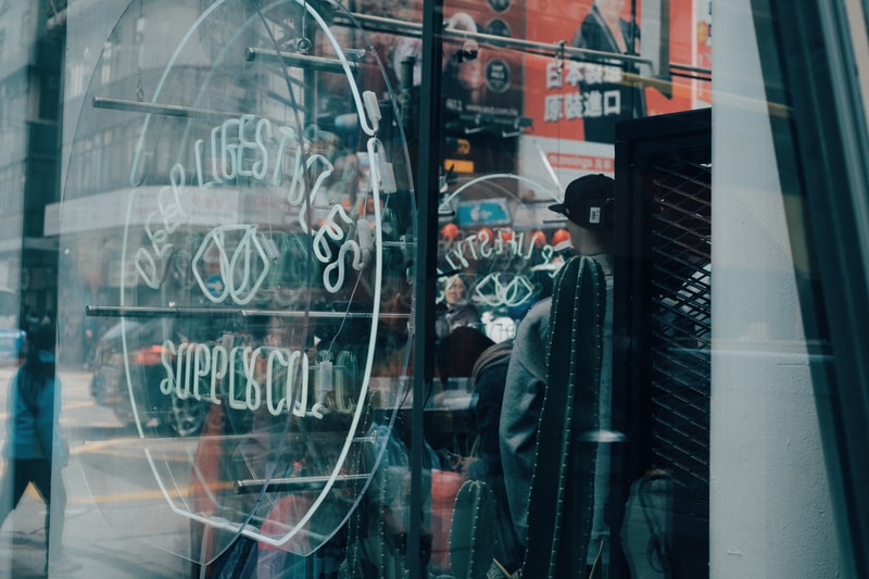 走进 Deep Lifestyles Supply Co. 香港旗艦店 