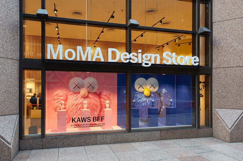 粉色版「KAWS: BFF」搪膠公仔將於下周正式發售