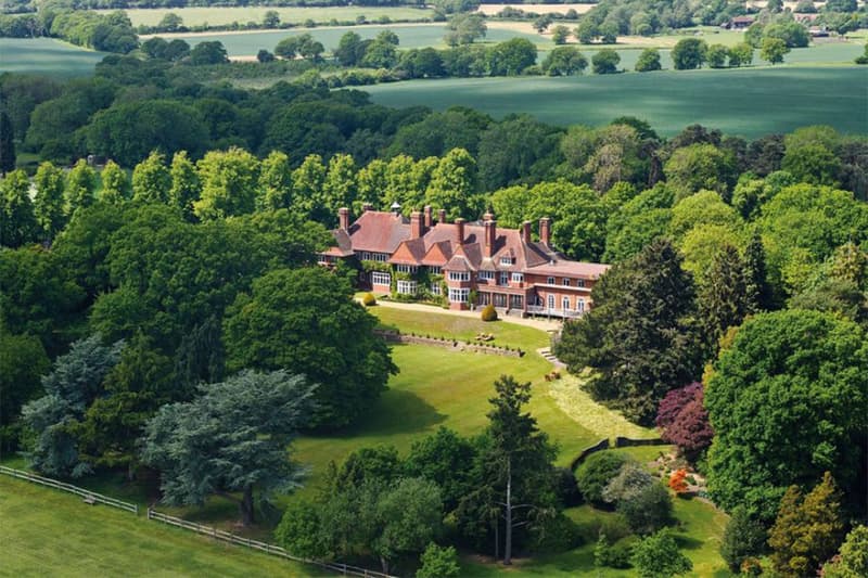 Adele 住過的鄉村莊園以 725 萬英鎊拍賣中