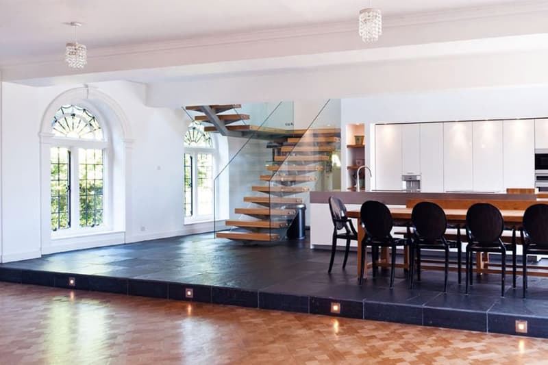 Adele 住過的鄉村莊園以 725 萬英鎊拍賣中