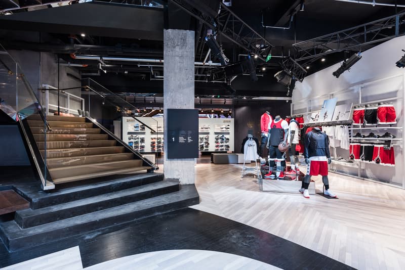 走进 JORDAN 77 SONGHU 品牌体验店