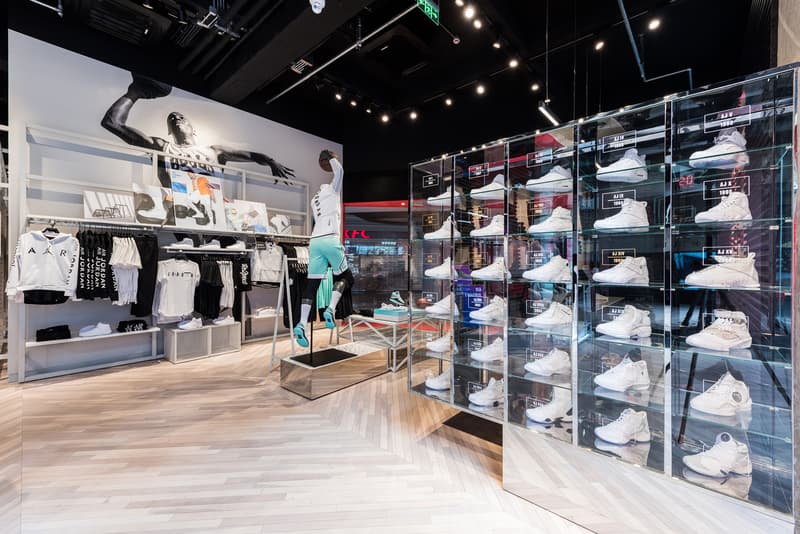 走进 JORDAN 77 SONGHU 品牌体验店