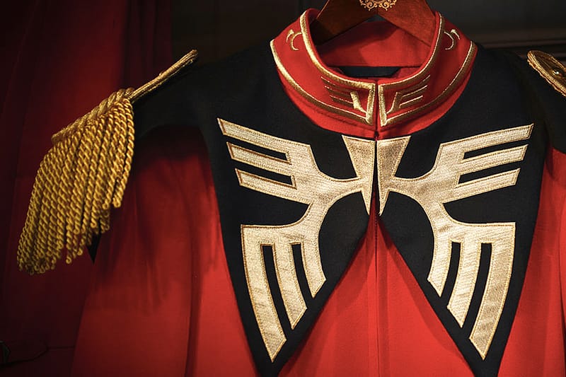 伊勢丹携手英國皇家御用裁縫製作馬莎專用「自護公國」軍服