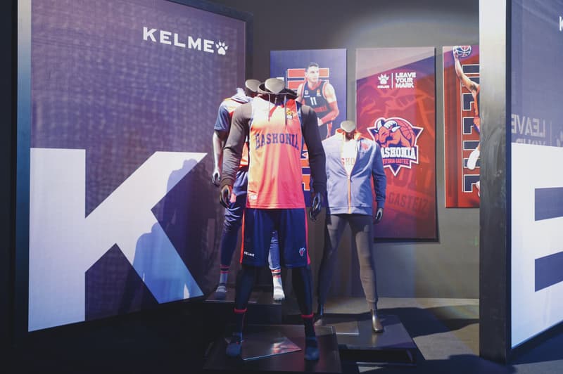 KELME 联手 Luis Figo 助力中国大学生五人制足球联赛