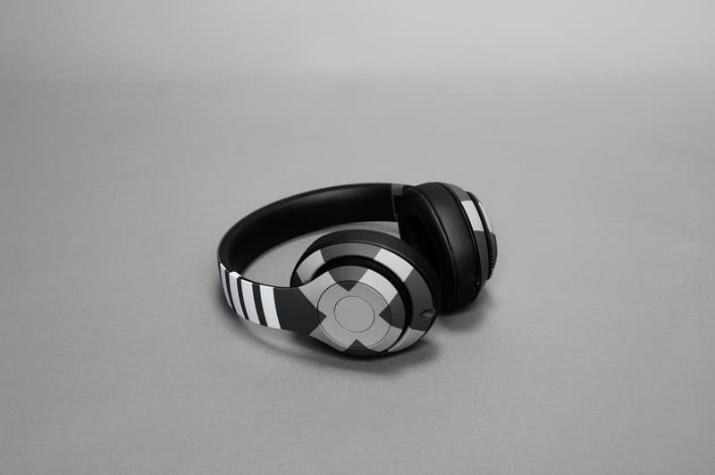Beats by Dr.Dre x Thom Browne 為 LeBron James 定製耳機