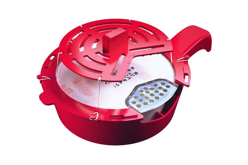 日清食品研發出「UFO 炒麵」椰菜彈落神器