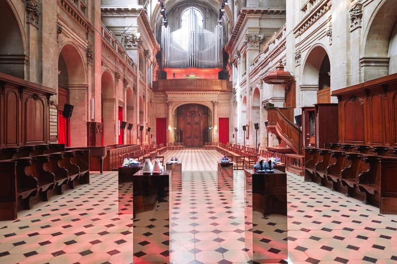 Christian Louboutin 於巴黎發布全新鞋款 Run Loubi Run