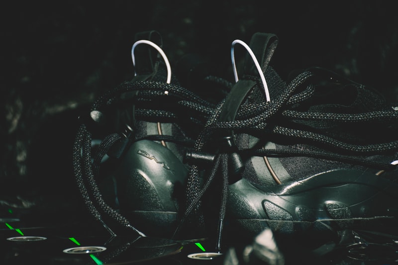 近赏 Pyer Moss x Reebok 联乘 DMX Fusion Experiment