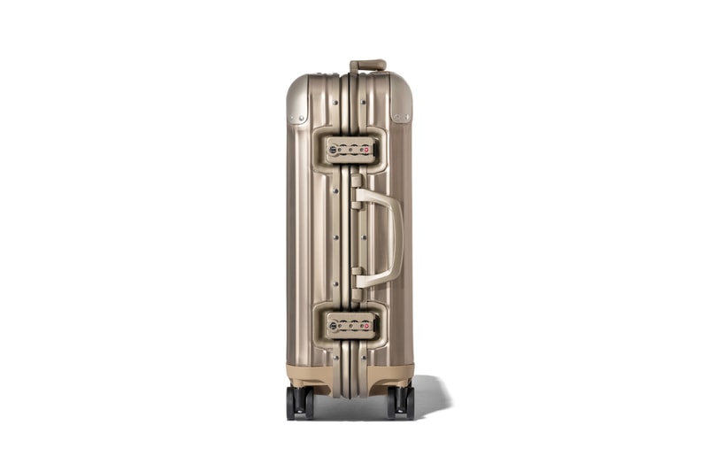 Off-White™ x RIMOWA 聯名行李箱正式發布