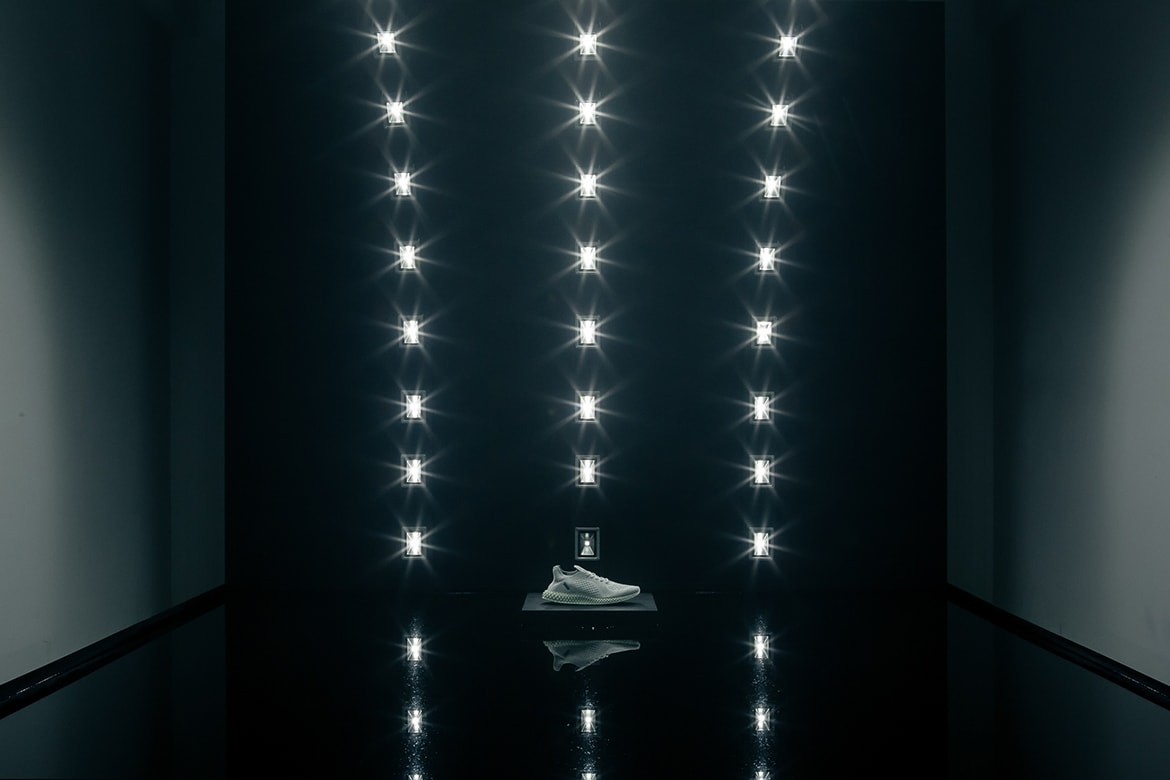 HYPEBEAST 獨家解構 INVINCIBLE x adidas Consortium FUTURECRAFT 4D 聯名鞋款