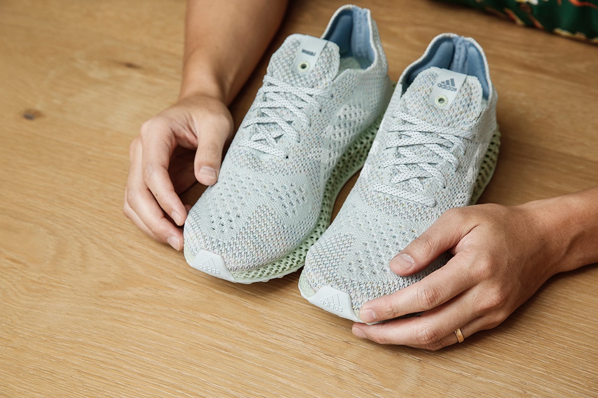 HYPEBEAST 獨家解構 INVINCIBLE x adidas Consortium FUTURECRAFT 4D 聯名鞋款