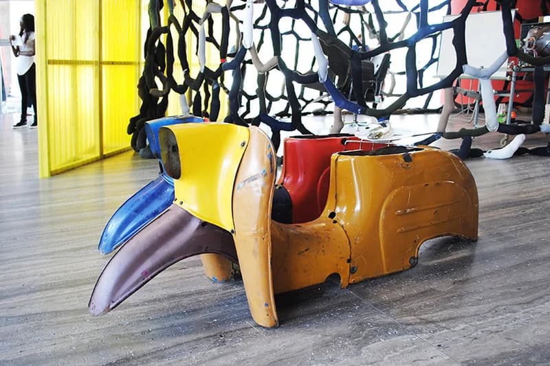 德國藝術家 John Bock 於米蘭 Fondazione Prada 打造全新展覽