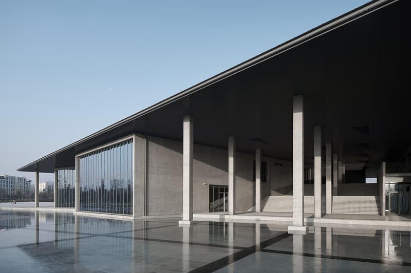 走進神級建築師安藤忠雄設計的「杭州良渚文化藝術中心」