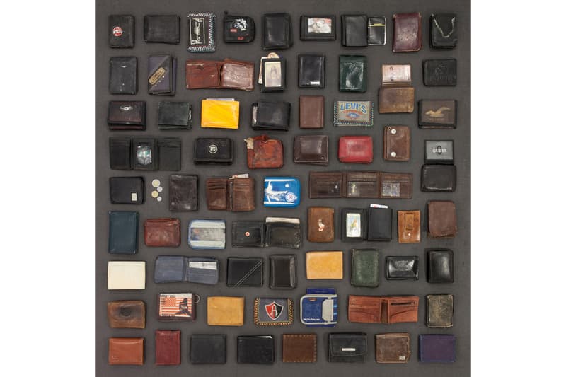 美國海關清潔工 Tom Kiefer 举办無證移民「被沒收個人物品」主題展